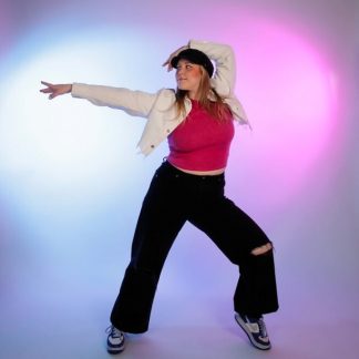 Commercial Dance Choreo avoin alkukausi ma klo 19.00, Elina